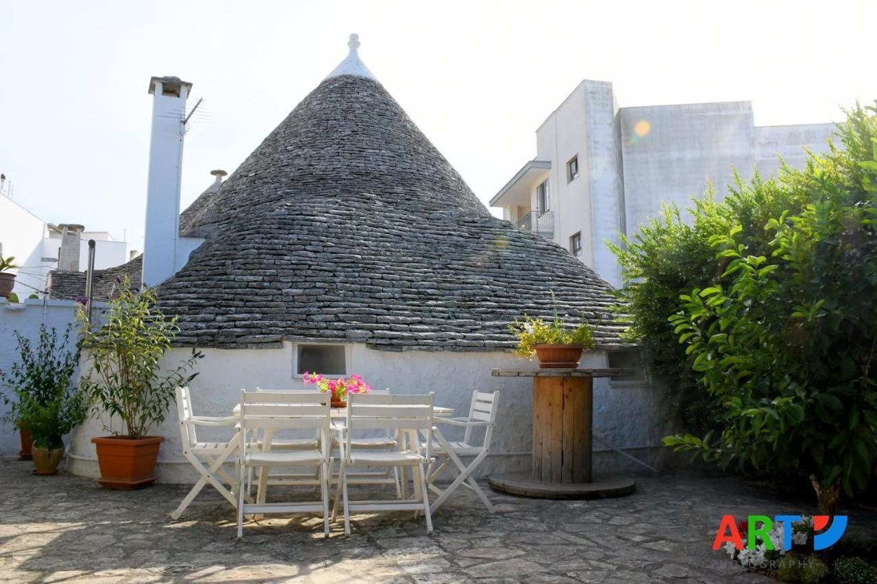 Вілла Trullo Al Vicoletto Al Civico 10, Civico 8, Civico 7 Альберобелло Екстер'єр фото