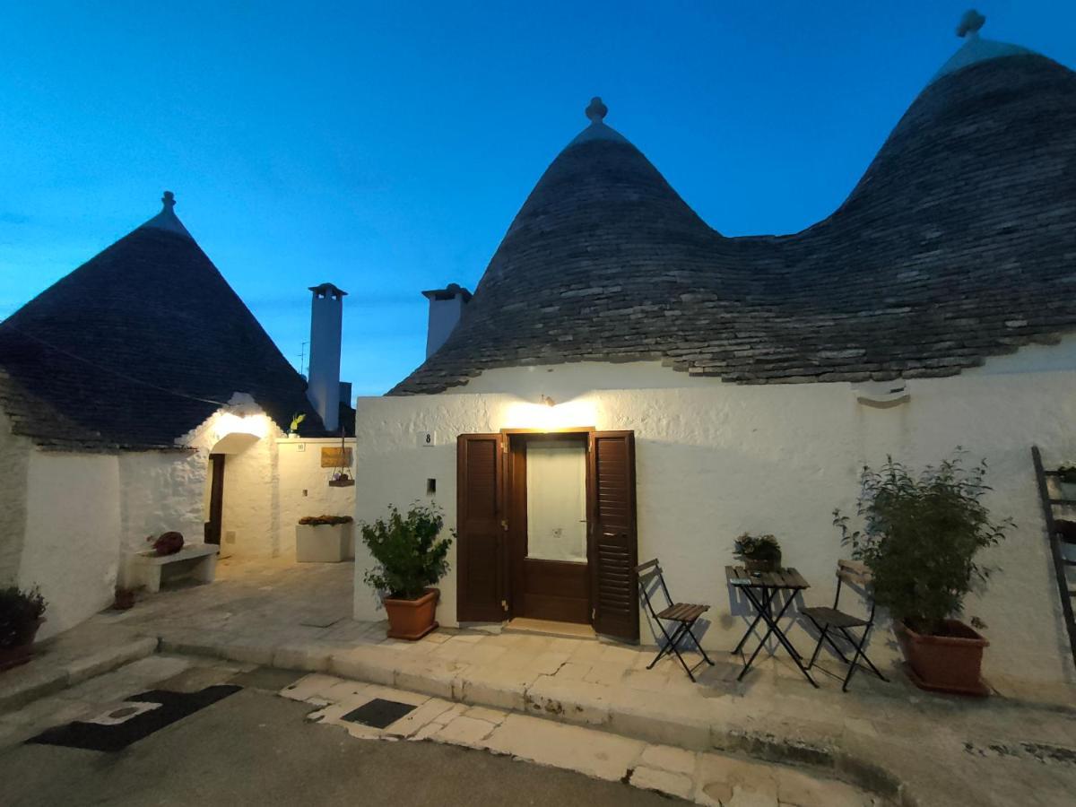 Вілла Trullo Al Vicoletto Al Civico 10, Civico 8, Civico 7 Альберобелло Екстер'єр фото