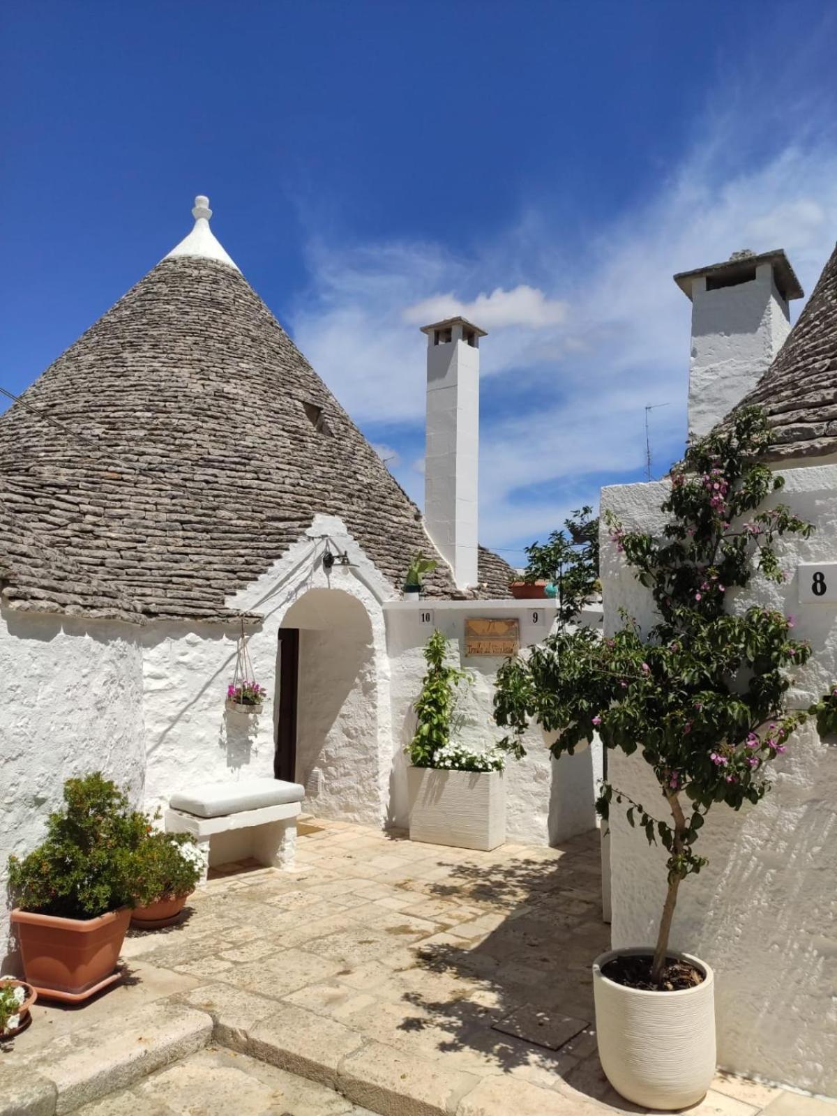 Вілла Trullo Al Vicoletto Al Civico 10, Civico 8, Civico 7 Альберобелло Екстер'єр фото